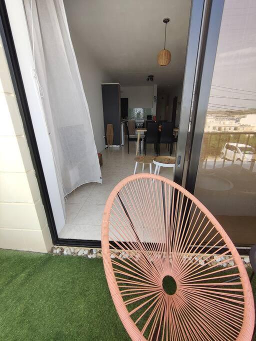 Seaside Serenity - A Lovely Apartment With Views Mellieħa Екстериор снимка