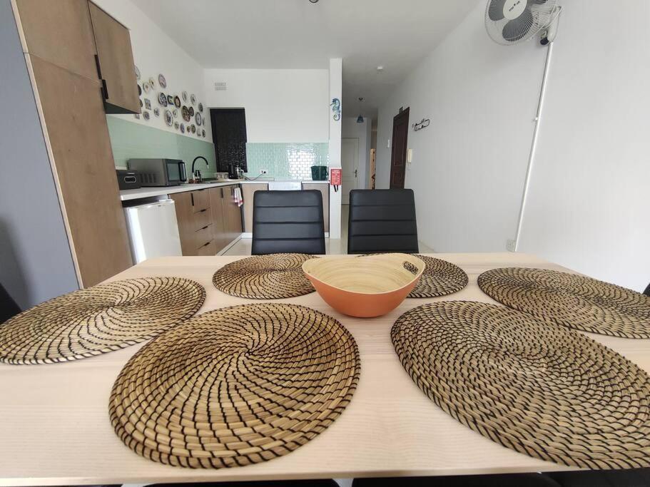 Seaside Serenity - A Lovely Apartment With Views Mellieħa Екстериор снимка